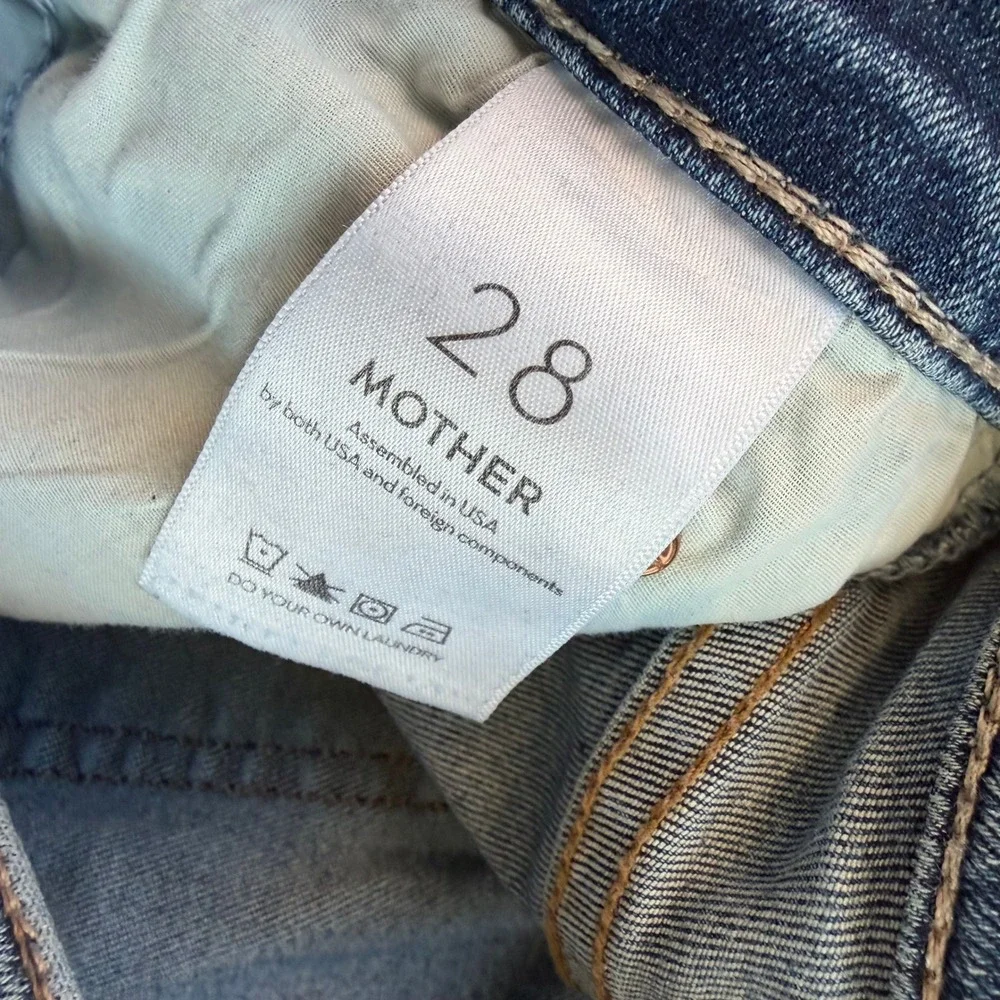MOTHER Dazzler Mid Rise Ankle Fray Jeans Living In Circles Blue Distressed 28